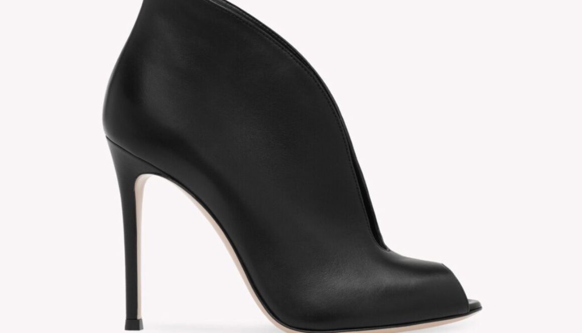 Gianvitto Rossi Vamps 2025-11-05 075135