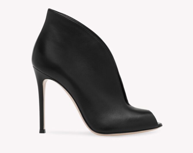 Gianvitto Rossi Vamps 2025-11-05 075135