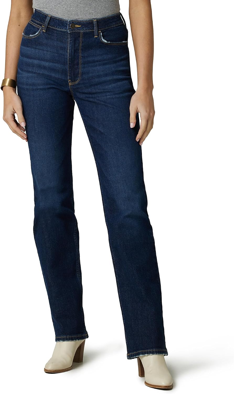 Wrangler high rise true straight jeans in a dark indigo wash