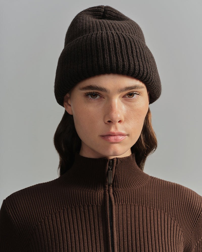 Cordova merino-cashmere beanie in chocolate, an apres ski outfit finisher